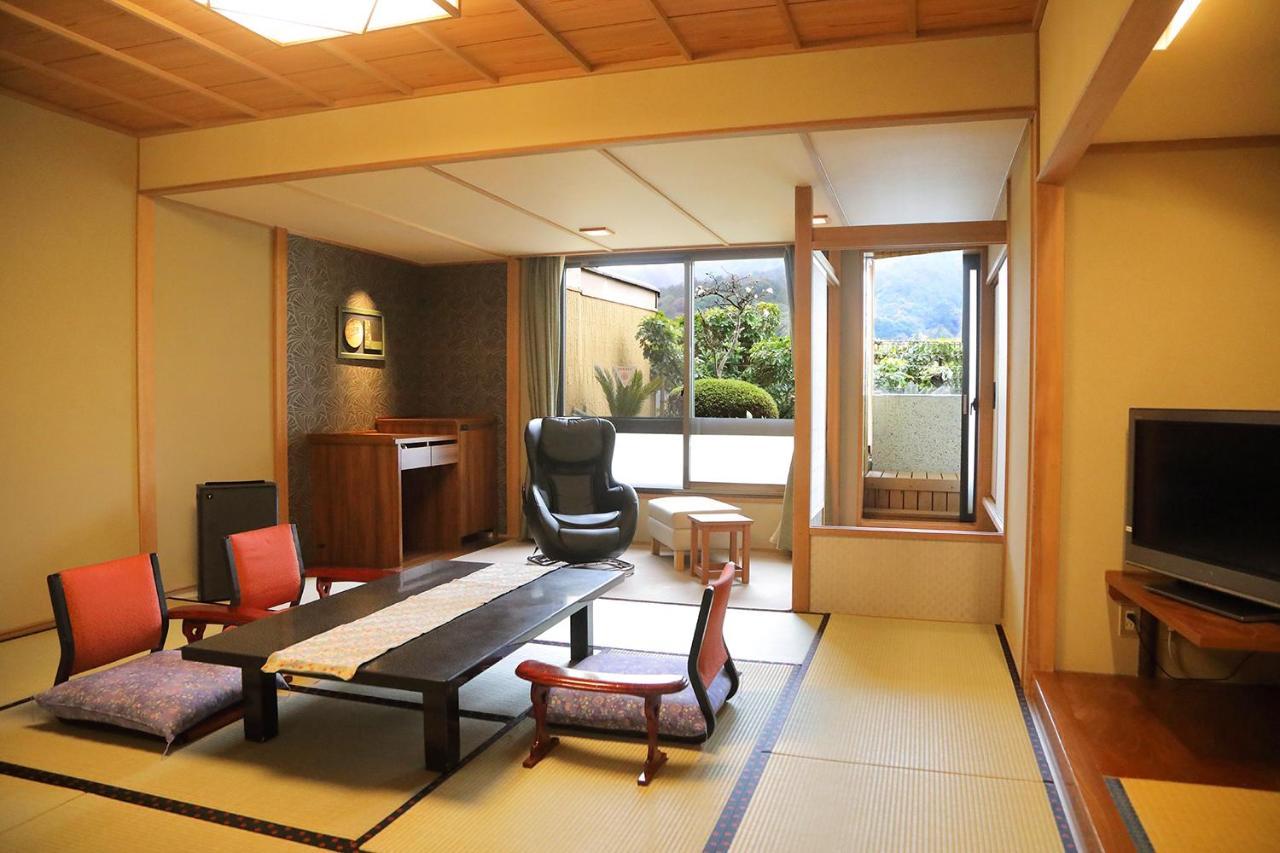 Hotel Yumoto Konpira Onsen Hananoyu Kobaitei Kotohira Exterior foto